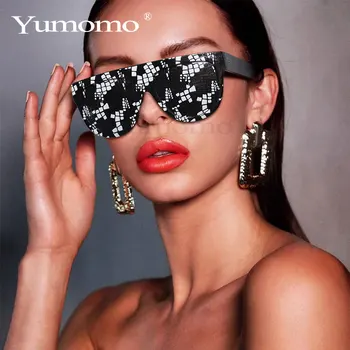Sexy námestie slnečné okuliare módne dámy python vzor nadrozmerné okuliare mužov a žien black prenos svetla Lunette Femme